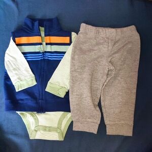 Carter's 18m set boy